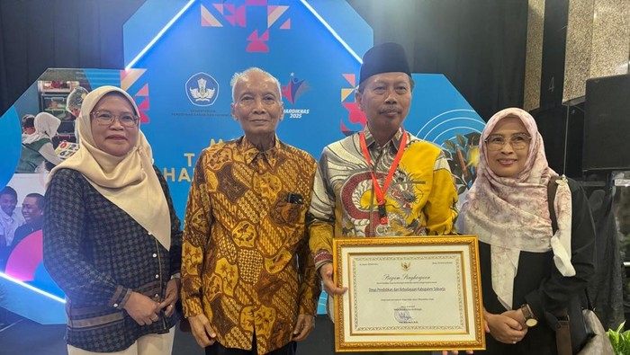 Pemkab Sidoarjo raih penghargaan di bidang pendidikan
