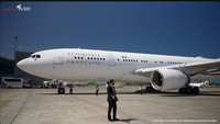 Airbus A330-200 merupakan pesawat yang untuk penggunaan komersil bisa menampung sekitar 220-260 penumpang. Foto: Youtube Sekretariat Presiden
