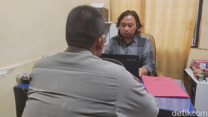 Polisi di Sampang yang gadaikan motor dinas diperiksa