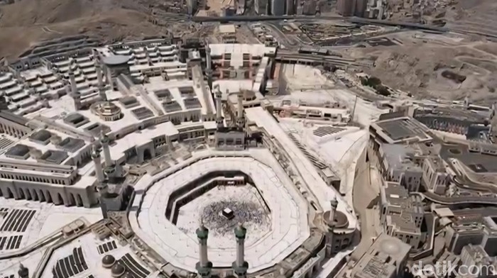 Askar Terluka saat Cegah Pria Lompat dari Lantai Atas Masjidil Haram