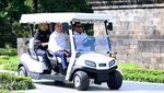 Momen Prabowo Sopiri Macron Naik Boogie Car di Candi Borobudur