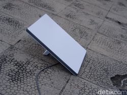 Unboxing Starlink Mini, Lebih Portable dan Terjangkau Kantong