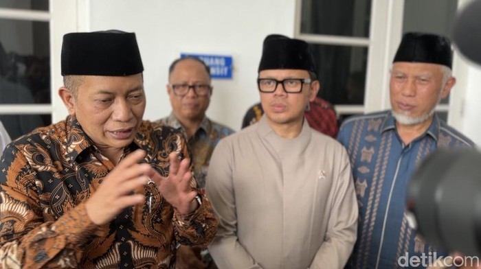 Wamenkop Ferry Juliantono sebut pembentukan Kopdes Merah Putih di Sumbar capai 100 persen. (Jeka Kampai/detikSumut)
