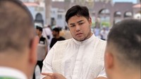 Ivan Gunawan sudah tiba di Madinah. Foto: dok. Instagram Ivan Gunawan
