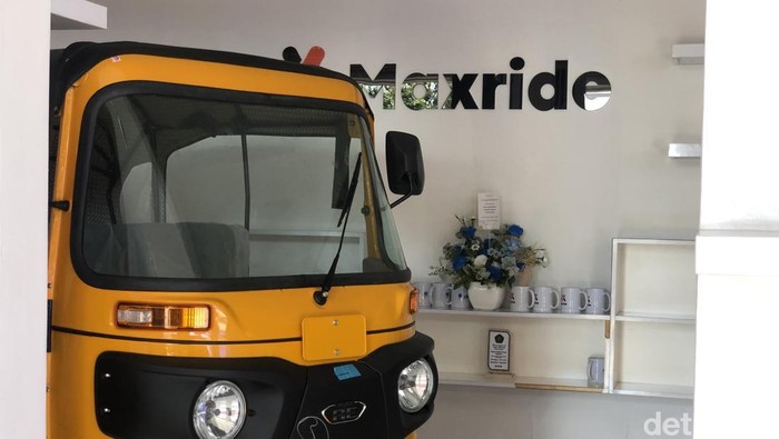 Bajaj Maxride di Jogja ternyata belum berizin. Foto diambil Jumat (30/5/2025).