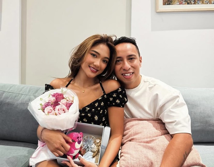 Cantiknya Marion Jola Saat Masak hingga Kulineran Bareng Pacar