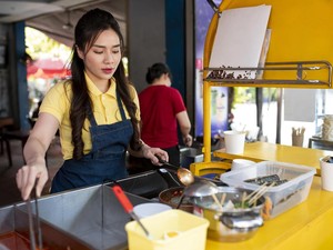 Dari Tenda Sederhana ke Bisnis Kuliner Profesional, Ini Rahasianya!