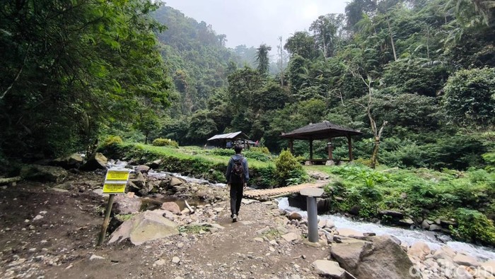 Lembah Cilengkrang, Kuningan.