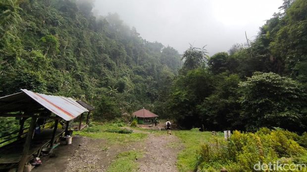 Lembah Cilengkrang, Kuningan.