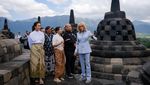 Potret Menpar Widiyanti Bersama Ibu Negara Prancis di Candi Borobudur
