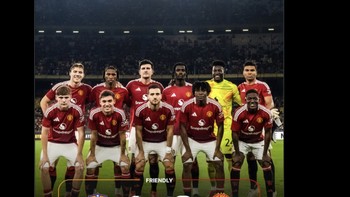 Kekalahan dengan tim di Asia Tenggara beberapa hari lalu seperti mencerminkan sedang terpuruknya MU musim ini. Foto: Screenshot X