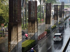 Sikap Gubernur Jakarta Dulu hingga Sekarang soal Tiang Monorel Mangkrak
