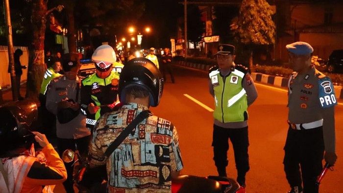 Razia malam Polres Ponorogo