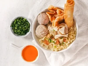 10 Tempat Makan Bakso Malang Gurih dan Autentik di Jabodetabek