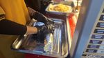 Jajan Shawarma Jumbo hingga Nasi Bakar Aneka Isian di Jalan Semangka