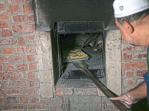 Toko Roti Rumahan Sejak 1949 Masih Bertahan hingga Generasi Ketiga