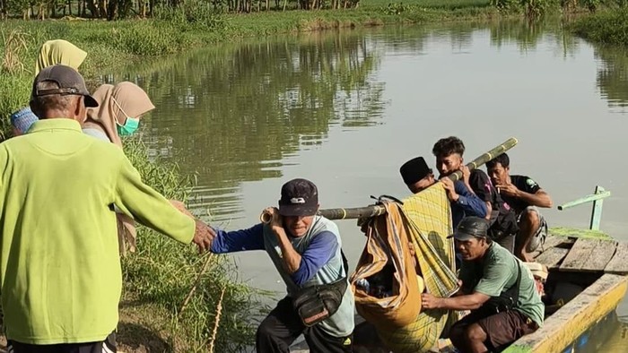 Ibu di Pandeglang yang Ditandu gegara Jalan Rusak Lahiran dengan Selamat