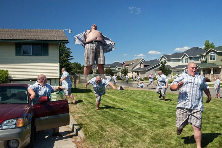 10 Editan Foto yang Keren Sekaligus Lucu Banget Ada saja ide kreatif orang-orang dalam memanipulasi sebuah foto menjadi lebih keren dan lucu dalam waktu bersamaan.