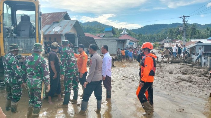 Banjir Bandang di Desa Wombo, Kecamatan Tanantovea, Kabupaten Donggala, Sulawesi Tengah.