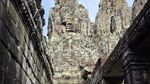 Potret Dian Sastro Liburan di Angkor Wat, Semua Terasa Familiar