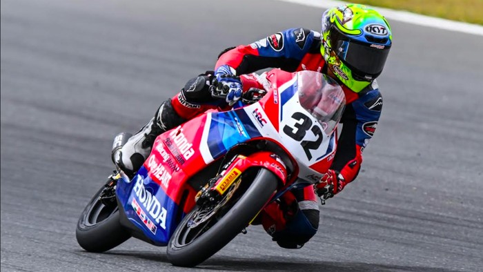 Dua pebalap asal Indonesia binaan Astra Honda Racing Team (AHRT), Muhammad Kiandra Ramadhipa dan Veda Ega Pratama, siap menaklukan sirkuit ikonik Circuito de Jerez-Angle Nieto, Spanyol.
