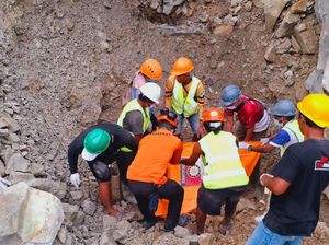 Korban Longsor Tambang Gunung Kuda Bertambah, Total 19 Orang Tewas