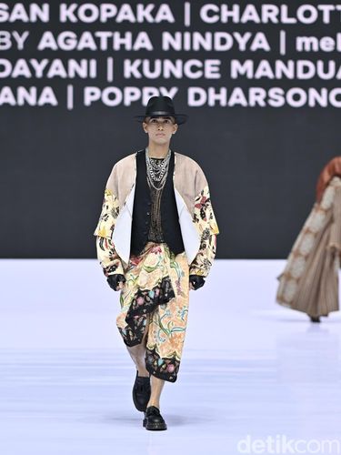 Indonesia Fashion Week 2025 (IFW) 2025 kembali digelar di Jakarta Convention Center (JCC), Senayan, mulai 28 Mei hingga 1 Juni 2025.