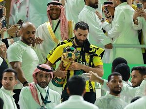 Benzema Bawa Al Ittihad Raih Gelar Ganda!