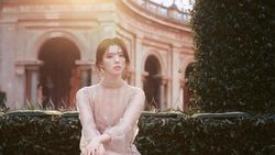 Pesona Han So Hee Kayak Permaisuri Romawi
