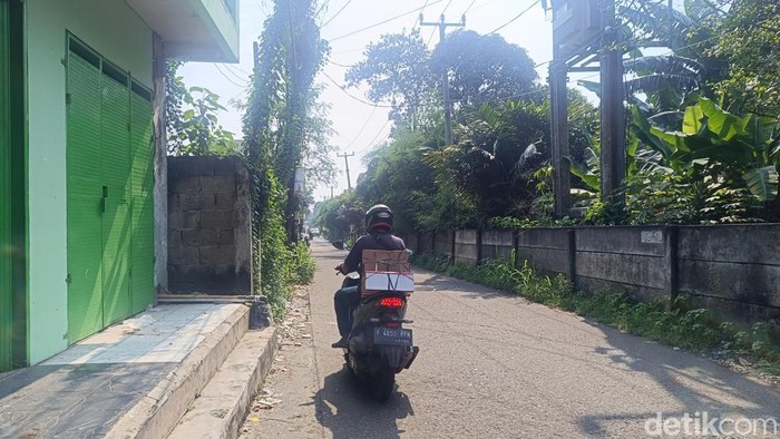 Rute Pintu Belakang Rest Area di Tol Jagorawi