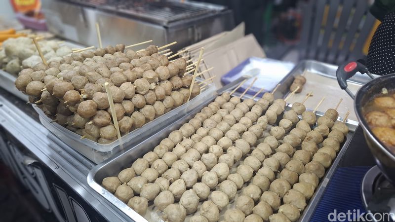 Street Food Jalan Semangka