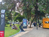 Viral di Taman Literasi: Sekadar Bersantai hingga Bawa Pesan Sosial
