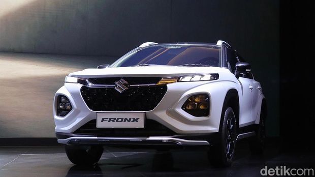 Suzuki Fronx.