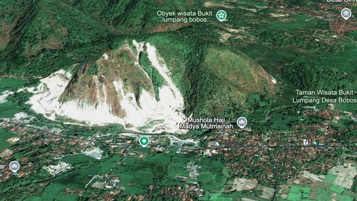 Tangkapan layar Gunung Kuda, Cirebon dari Google Earth tahun 2021
