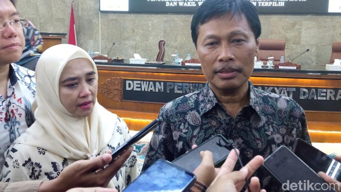 Wali Kota dan Wakil Wali Kota Cirebon, Effendi Edo dan Siti Farida Rosmawati