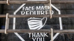 Sisa-sisa Peringatan COVID-19, Wajib Masker hingga Social Distancing