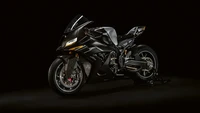 Mesin empat silinder 999cc peraih kejuaraan inilah yang kabarnya bakal menjadi jantung pacu dari BMW Concept RR. Mesin buas tersebut bisa menghasilkan tenaga mencapai lebih dari 226,6 dk. Foto: Dok. BMW Motorrad