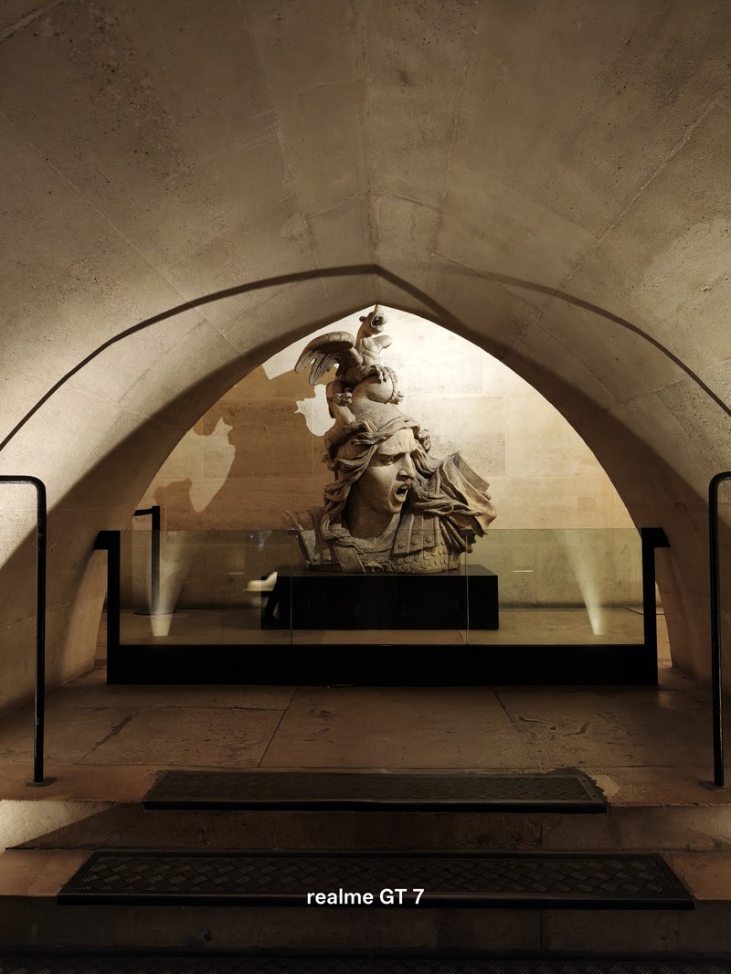 Contoh foto Realme GT 7