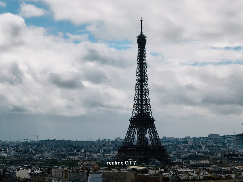 Contoh foto Realme GT 7