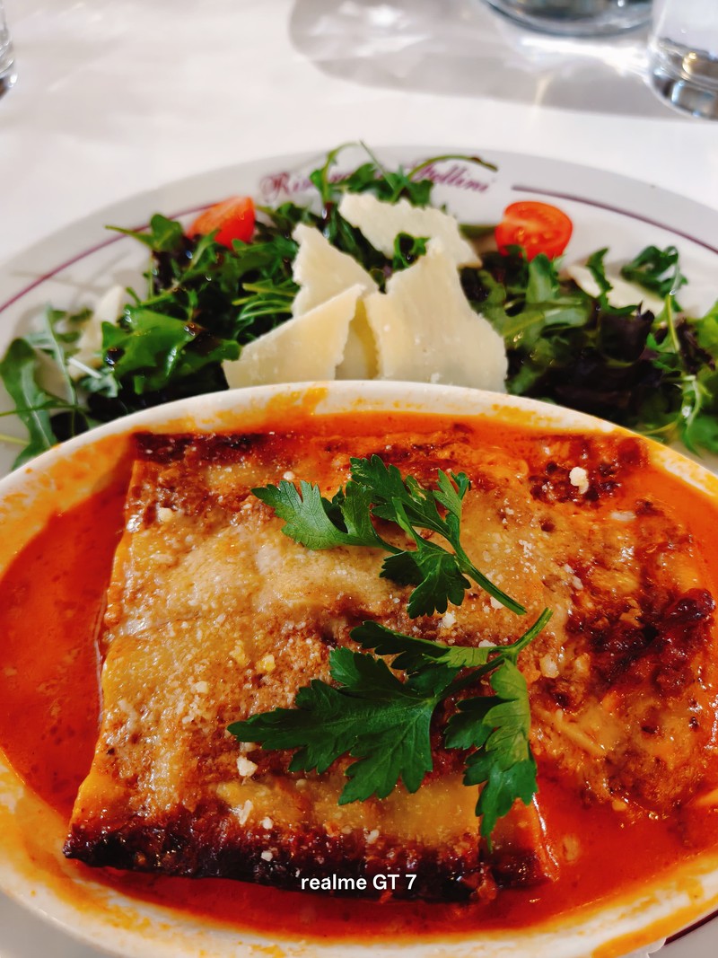 Contoh foto Realme GT 7