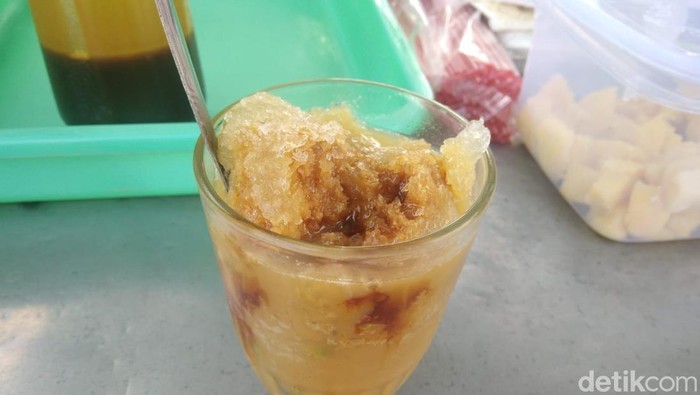 Es serut khas Cirebon.