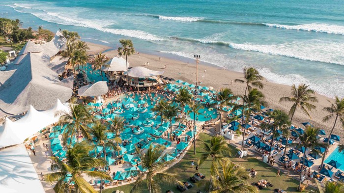 FINNS Beach Club