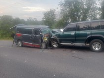 Pelajaran dari Kecelakaan Adu Banteng Land Cruiser vs Ambulans Bawa Pasien