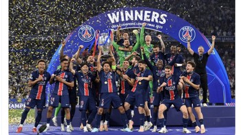PSG pun membuat sejarah. Foto: X.com