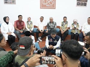Mensos Dialog dengan Orang Tua Calon Siswa Sekolah Rakyat di Wonosobo