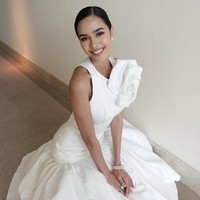 Opal menggunakan platform Instagram dengan lebih dari 788.000 followers untuk menyuarakan isu-isu perempuan, terutama di aspek kesehatan. Foto: Instagram/@suchaaata