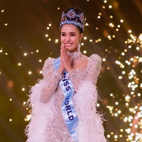 Kontes kecantikan Miss World 2025 digelar di HITEX Exhibition Centre, Hyderabad, India, pada minggu (31/5/2025). Ajang ini diikuti oleh 108 kontestan dari berbagai negara. Foto: Instagram/@suchaaata