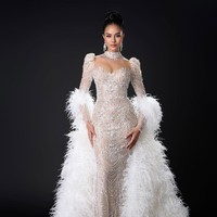 Ketika berusia 16 tahun, Opal pernah menjalani operasi pengangkatan tumor jinak sebesar 10 cm di area payudara. Pengalaman itu menjadi titik tolaknya untuk menciptakan kampanye kesadaran kesehatan perempuan yang dinamai ‘Opal for Her’. Foto: Instagram/@suchaaata