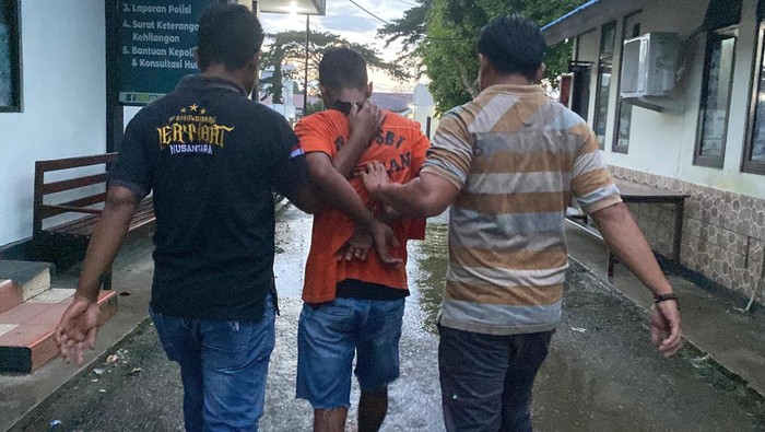 Pelaku pembunuhan siswi MTs di Seram Bagian Timur ditangkap polisi.
