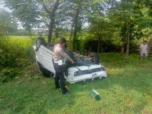 Porsche Tabrak Toyota Rush di Tol Sidoarjo, Dua Orang Luka